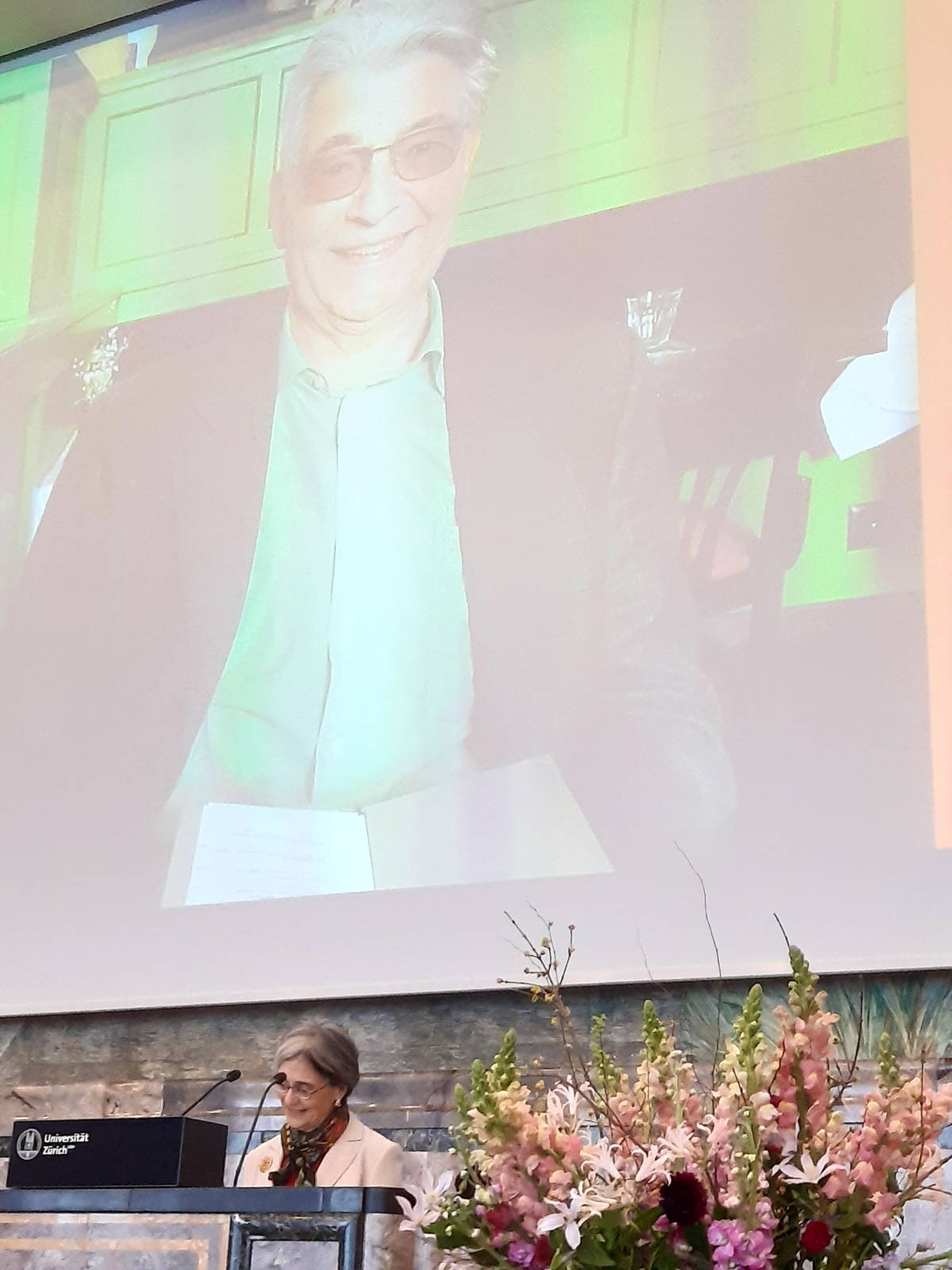 Prof. Dr. Carmen Cardelle